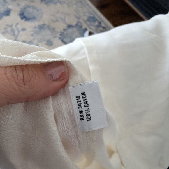 Women's Sergenti Kitty Cat Outline Shirt 1X Plus White Black - Picture 4 of 5